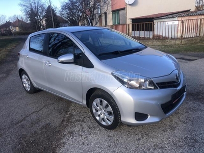 TOYOTA YARIS 1.33 Active+Design NAVIGÁCIÓ.KLÍMÁS.ABS.TOLATÓ-KAMERA.JÓ ÁLLAPOTBAN !!