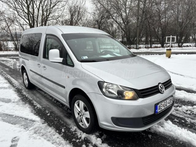 VOLKSWAGEN CADDY 1.6 CR TDI Maxi DSG (7 személyes ) Végkiárusítás! Kiváló állapot! 2 kulcs! 263.000KM! Vonóhorog! Kisebb csere!