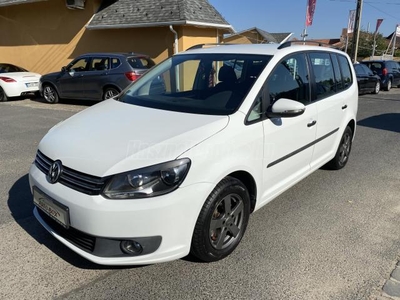 VOLKSWAGEN TOURAN 1.6 CR TDI Trendline AKÁR 1 ÉV GARANCIÁVAL