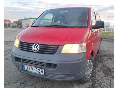 VOLKSWAGEN TRANSPORTER T5 1.9 TDI