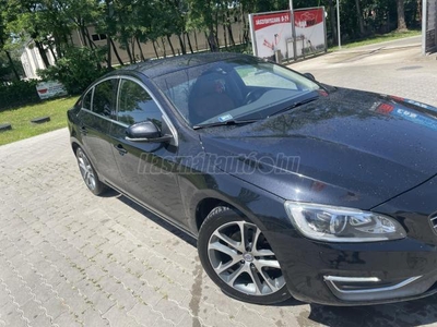 VOLVO S60 2.0 D [D3] Momentum