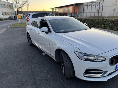 VOLVO S90 2.0 D [D4] Momentum Geartronic