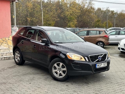 VOLVO XC60 2.0 D DRIVe Summum MAGYAR 1TUL LED 17K JÓGUMI PDC BŐR TEMP SIPS 2XDKLÍMA HIFI ISOFIX ELCSOM EU5 SZÉ