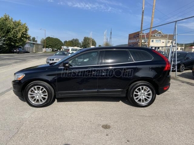 VOLVO XC60 2.4 D Summum (FOGLALOZVA)