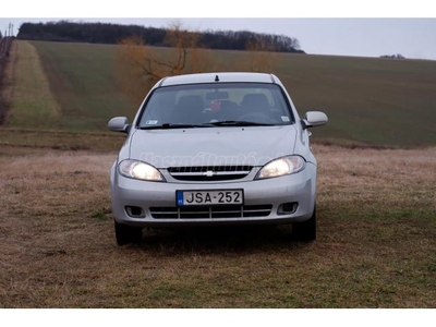 CHEVROLET LACETTI 1.4 16V Elite AC