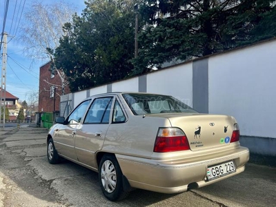 DAEWOO NEXIA 1.5i GLE