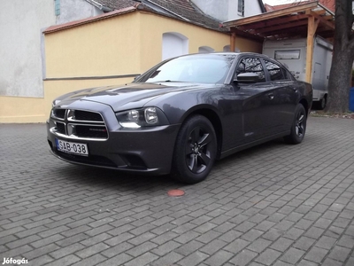 Dodge Charger Auto-Motor-Lakóautó-Teherautó CSE...