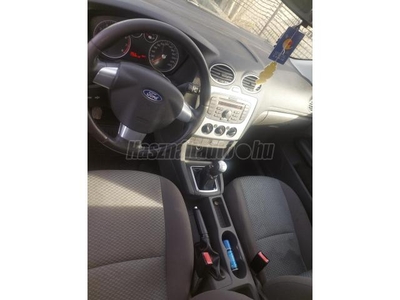 FORD FOCUS 1.6 Ambiente