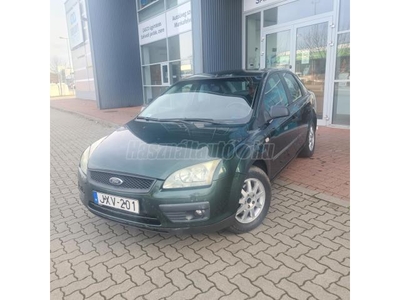 FORD FOCUS 1.6 Ghia Normál állapot