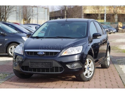 FORD FOCUS 1.6 Trend Plus Parkoló radar. 4x elektromos ablak. szélvédő fűtés. ASR. ESP. Isofix. szervízkön