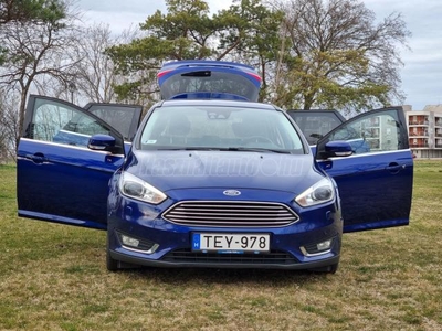 FORD FOCUS 2.0 TDCi Titanium X S S 185 le/400 nm 6 seb.. led bixenon 198.640 km végig vezetett szervíz eladó