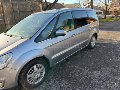 FORD GALAXY 2.0 TDCi Ghia [7 személy]