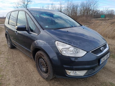 FORD GALAXY 2.0 TDCi Ghia DPF [7 személy]