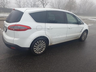 FORD S-MAX 2.0 TDCi Titanium