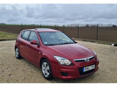 HYUNDAI I30 i30u 1.4 DOHC Life