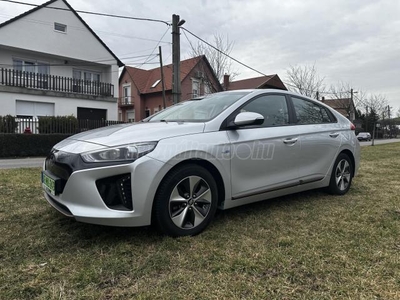 HYUNDAI IONIQ electric Comfort Navi (Automata)