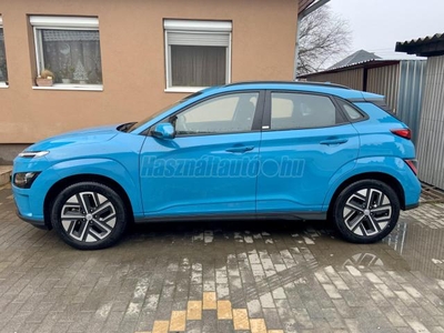 HYUNDAI KONA EV 39kWh Comfort Plus Gyári garanciális!Vez.szervízkönyv!Újszerű állapot!Csalódásmentes!