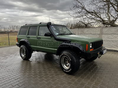 JEEP CHEROKEE 2.5 Sport XJ