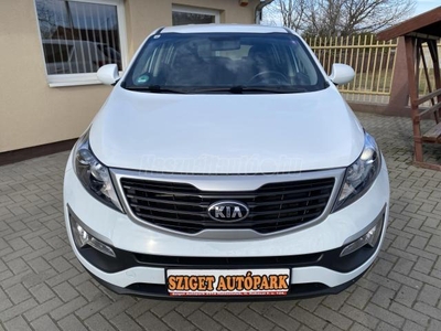 KIA SPORTAGE 1.6 GDI EX Prémium NAVI+TEMPOMAT 86000 KM!!!