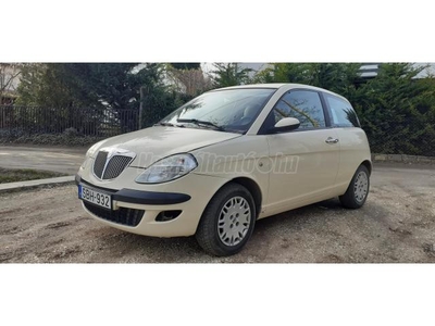 LANCIA YPSILON 1.2