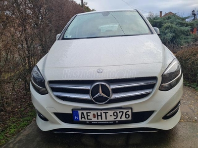 MERCEDES-BENZ B 220 CDI d 7G-DCT