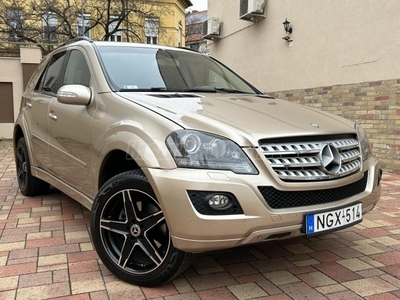 MERCEDES-BENZ ML 350 (Automata) 215.000 km . Tolato kamera . Bőr belső . Megkímélt állapot