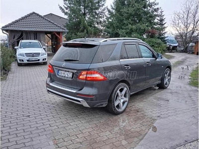 MERCEDES-BENZ ML 350 BlueTEC (Automata)