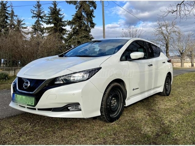 NISSAN LEAF N-Connecta 40kWh (Automata)