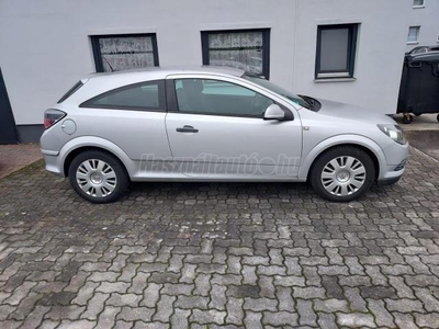 OPEL ASTRA 1.4 GTC Enjoy 98 000 km futott.újszerű állapotú