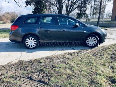 OPEL ASTRA J Sports Tourer 1.6 CDTI EcoFLEX Start-Stop Enjoy KITŰNŐ MŰSZAKI ÉS ESZTÉTIKAI ÁLLAPOTBAN!! SZERVÍZKÖNYV!!!EURO 6 ADBLUE NÉLKÜL!!!