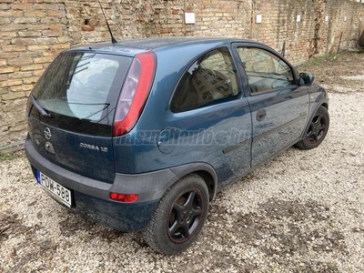 OPEL CORSA 1.2 16V Comfort