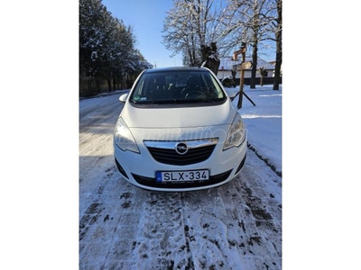 OPEL MERIVA B 1.4 T Cosmo