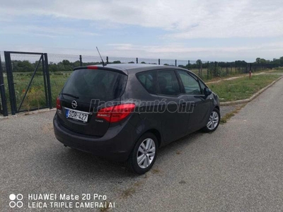 OPEL MERIVA B 1.4 T Design