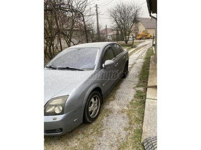 OPEL VECTRA 1.9 CDTI Essentia