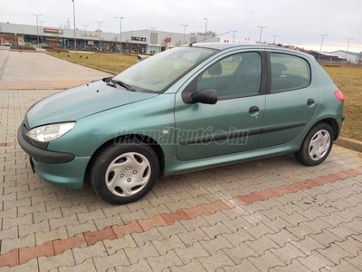 PEUGEOT 206 1.4 Color Line 2025 ig muszaki Jó állapotban fix ár