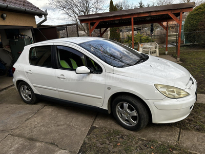 PEUGEOT 307 2.0 HDi Presence