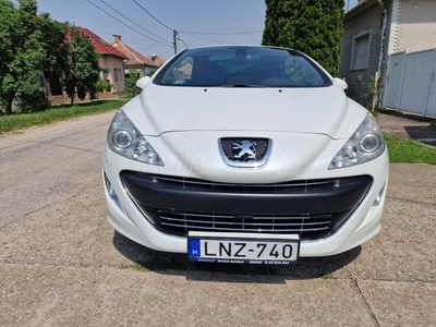 PEUGEOT 308 CC 1.6 THP Feline