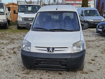 PEUGEOT PARTNER 2.0 HDi 190 C Klima Plusz Zsiráftetős kivitel.Klíma