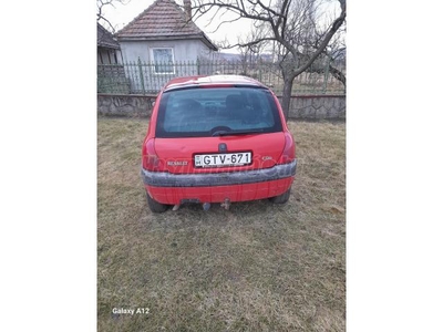 RENAULT CLIO 1.2 ECON