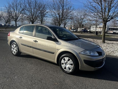 RENAULT MEGANE Limousine 1.4 Live Magyarországi-Klíma-175000 KM