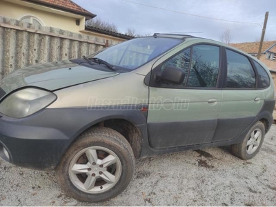 RENAULT SCENIC Scénic RX4 2.0 16V Sportway RX4