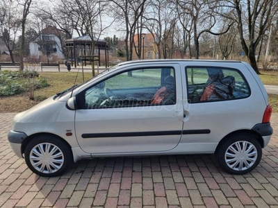 RENAULT TWINGO 1.2 16V Privilege Gyönyörű szép rozsda mentes állapot