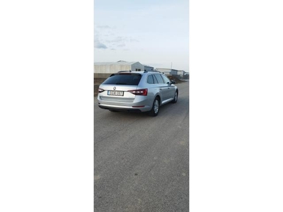 SKODA SUPERB Combi 2.0 TDi Ambition DSG