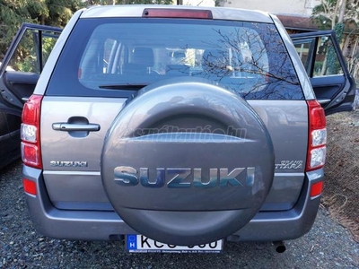 SUZUKI GRAND VITARA 2.0 JLX-A