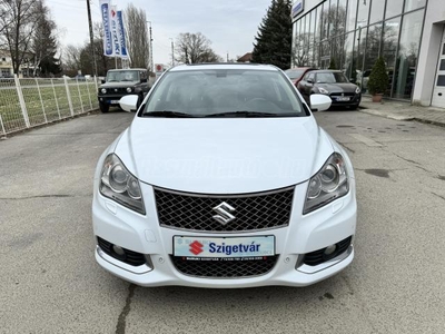 SUZUKI KIZASHI 2WD manuális váltóval garanciával Szigetváron