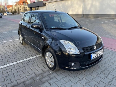 SUZUKI SWIFT 1.3 GLX CD AC