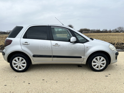 SUZUKI SX4 1.5 GLX AC