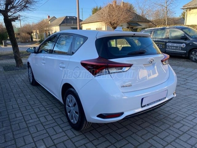 TOYOTA AURIS 1.33 Live /129.708. KM. SÉRÜLÉSMENTES! 1. TULAJDONOS!/