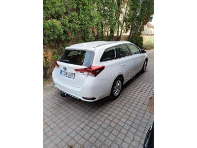 TOYOTA AURIS Touring Sports 1.8 HSD Selection (Automata)