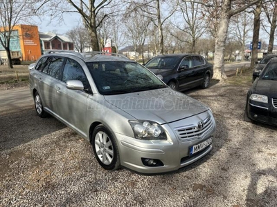 TOYOTA AVENSIS 2.0 D-4D